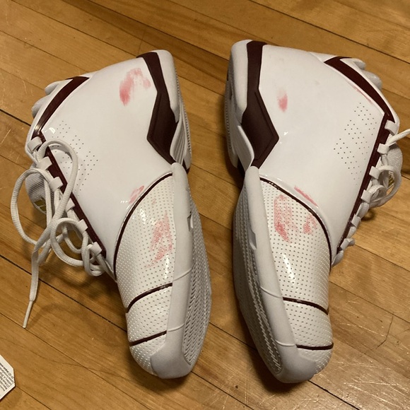 Mens Adidas Basketball Shoes - Picture 8 of 9